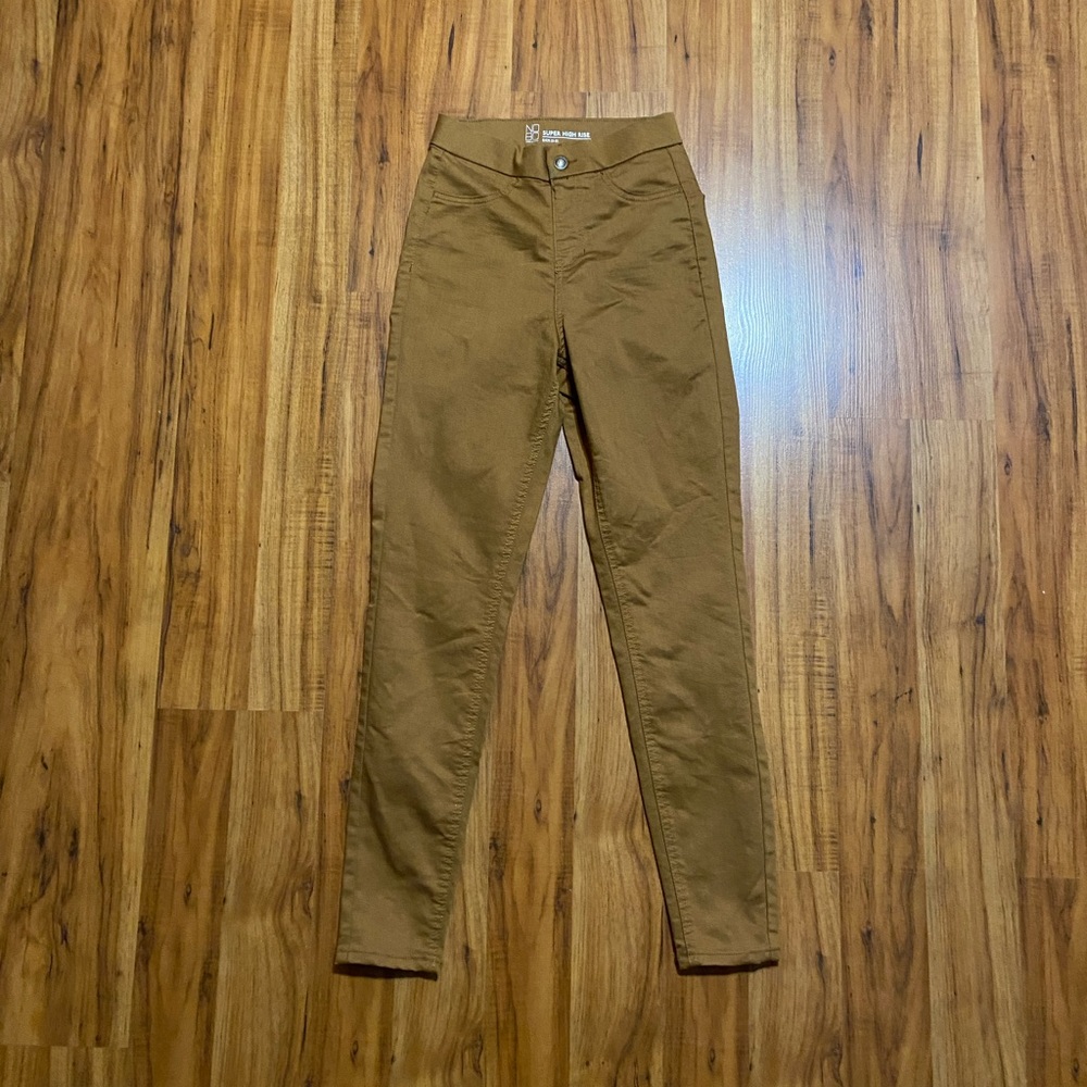 No Boundaries Girls Super High Rise Caramel Khaki Jeggings Size Small (3-5)